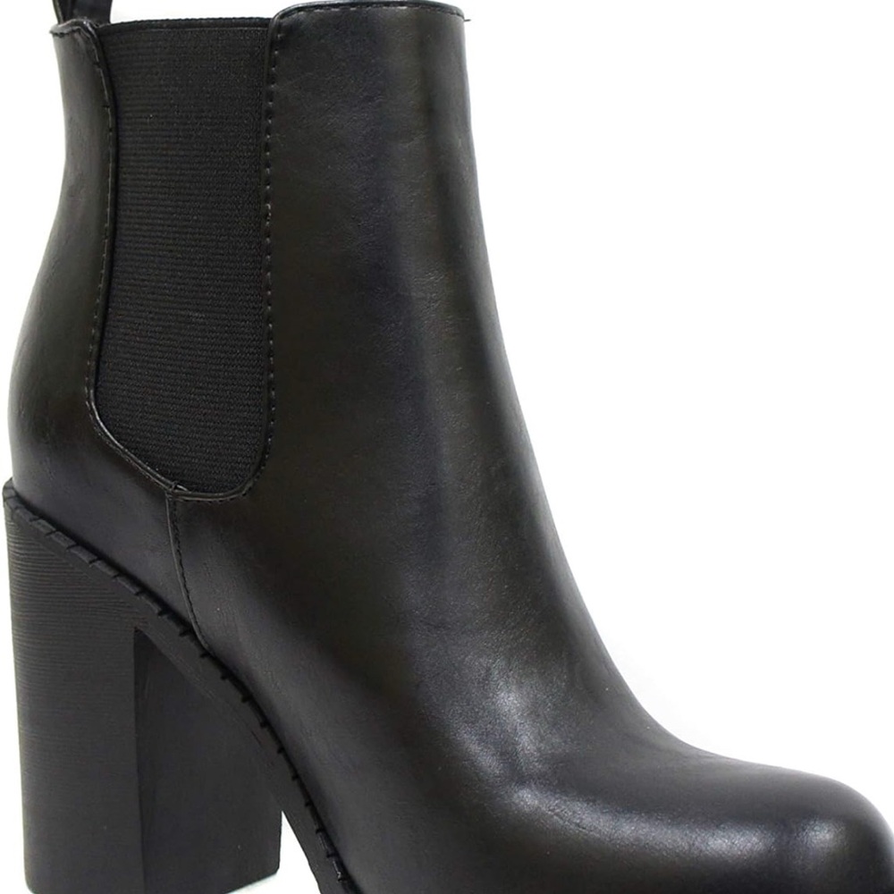 Black lug platform ankle boot